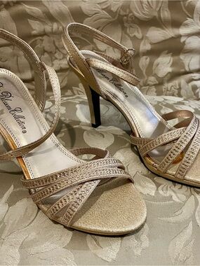 De Blossom Collection Gold Glitter Strappy Heels